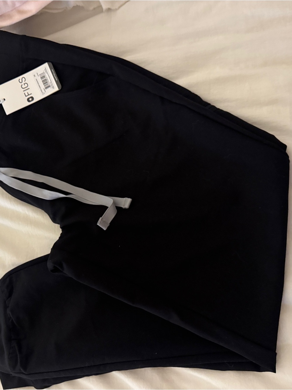 FIGS jogger and rafaela top set